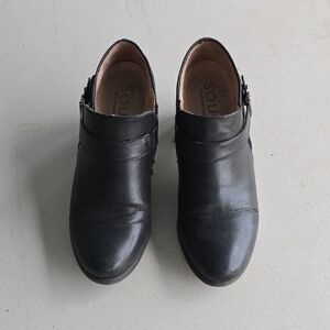 Soul Naturalizer Black Leather Slip-On Loafers